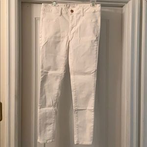 American Eagle White Jeans